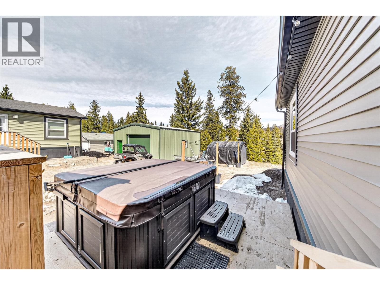 52 Darby Crescent, Elkford, British Columbia  V0B 1H0 - Photo 34 - 10380786