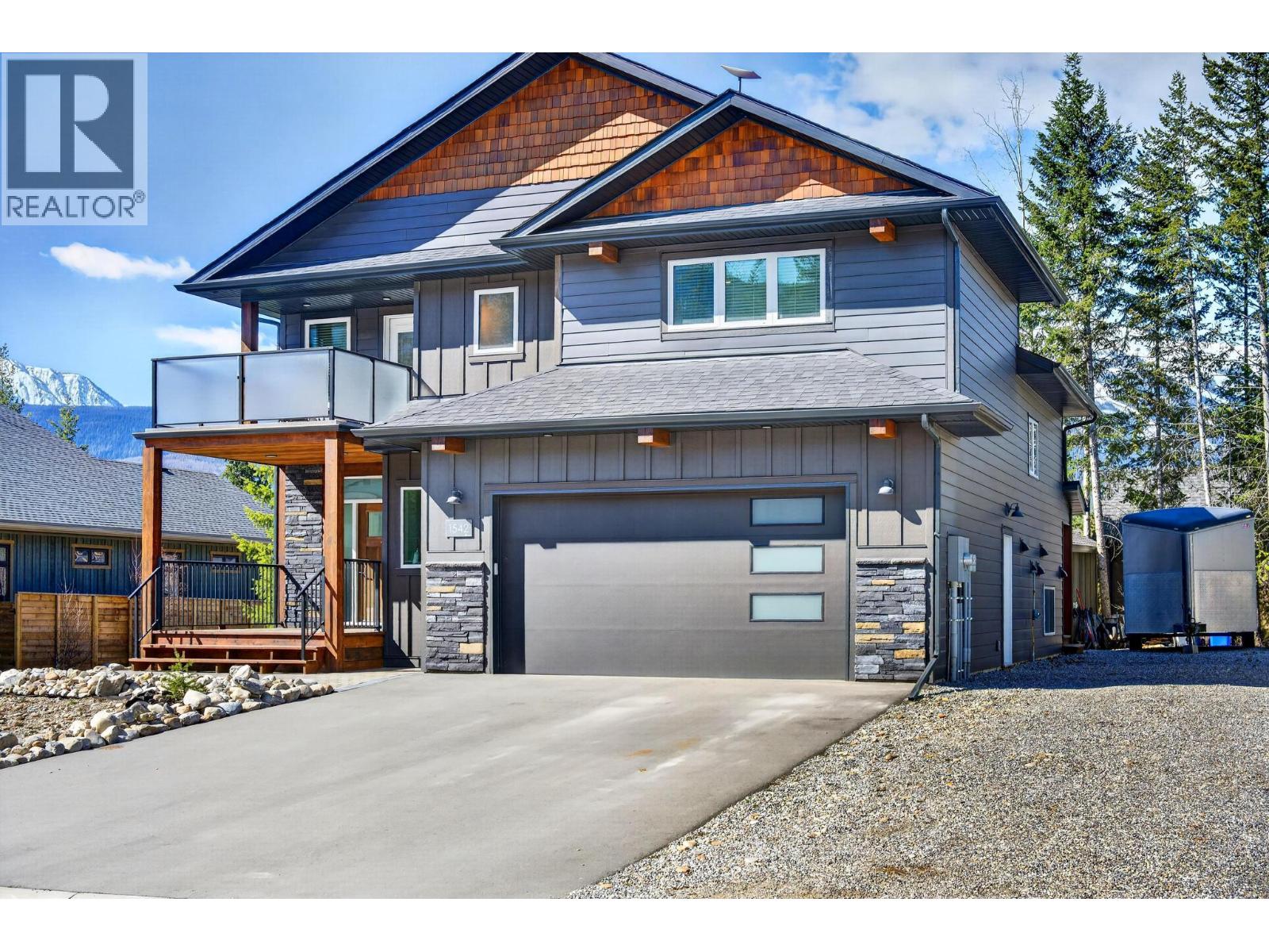 1542 Cedar Street, Golden, British Columbia  V0A 1H6 - Photo 14 - 10383136