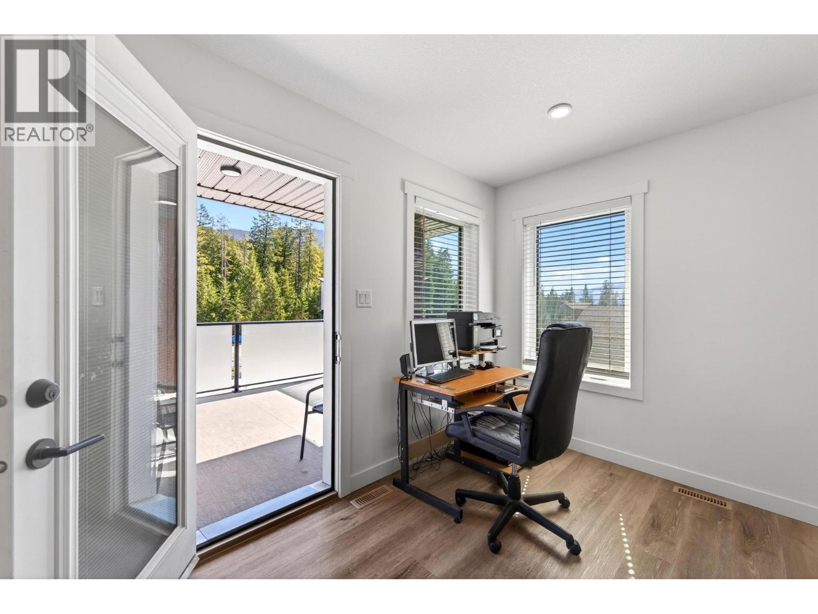 1542 Cedar Street, Golden, British Columbia  V0A 1H6 - Photo 66 - 10383136