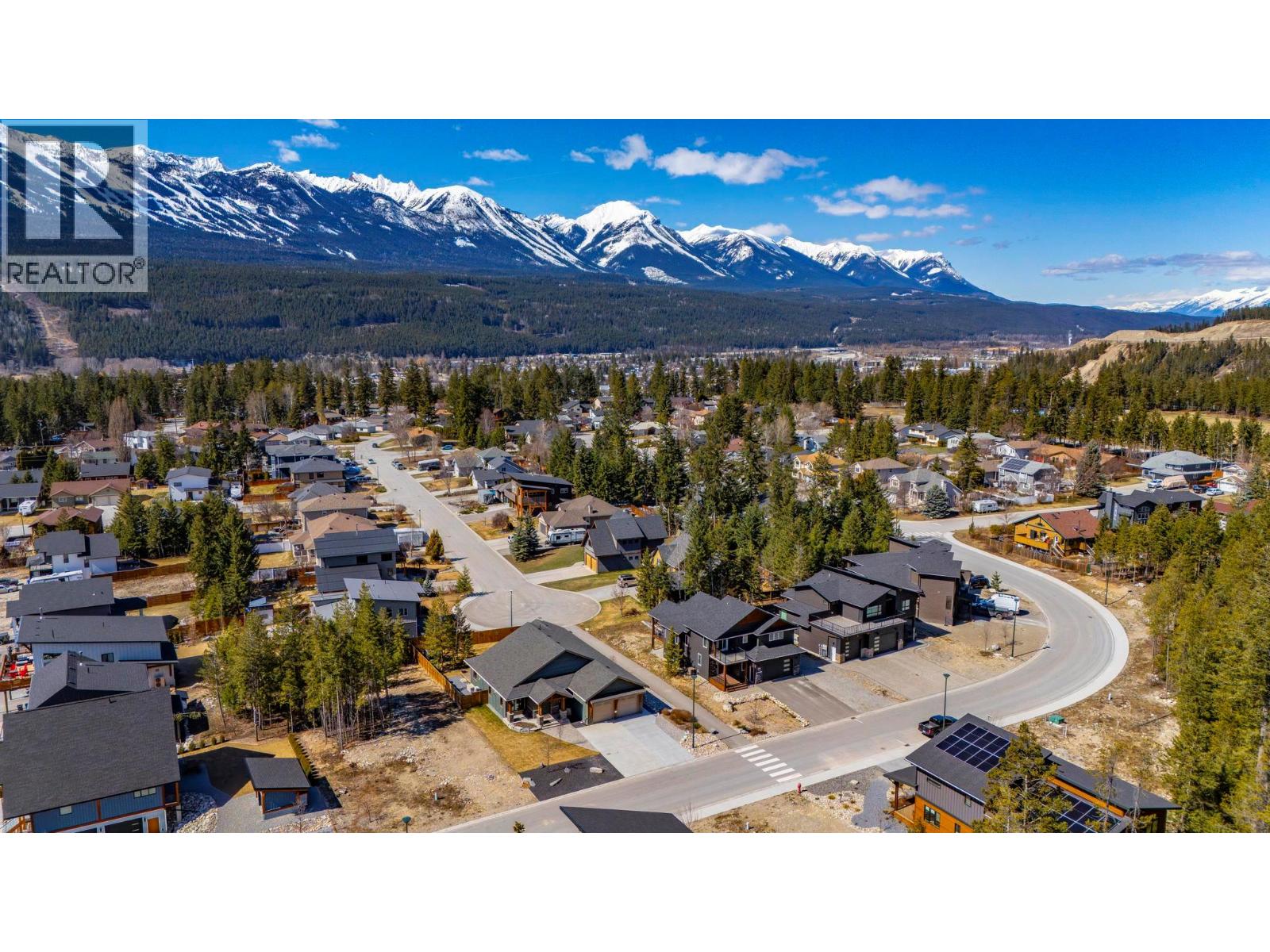 1542 Cedar Street, Golden, British Columbia  V0A 1H6 - Photo 7 - 10383136