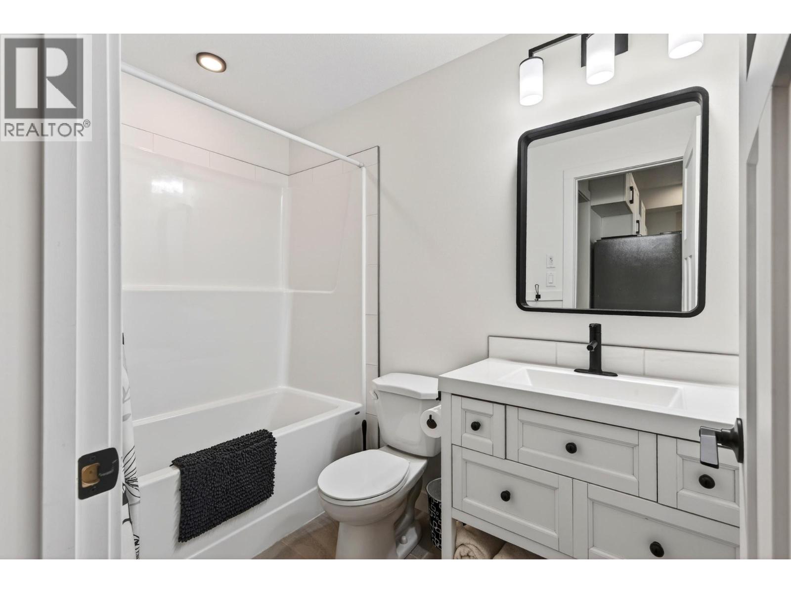 1542 Cedar Street, Golden, British Columbia  V0A 1H6 - Photo 92 - 10383136