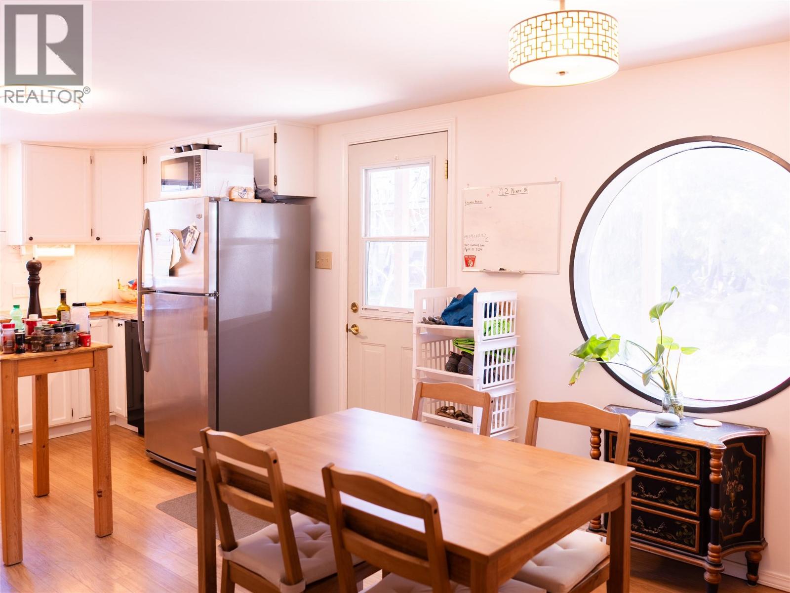 712 Ninth Street, Nelson, British Columbia  V1L 3B7 - Photo 13 - 10383129