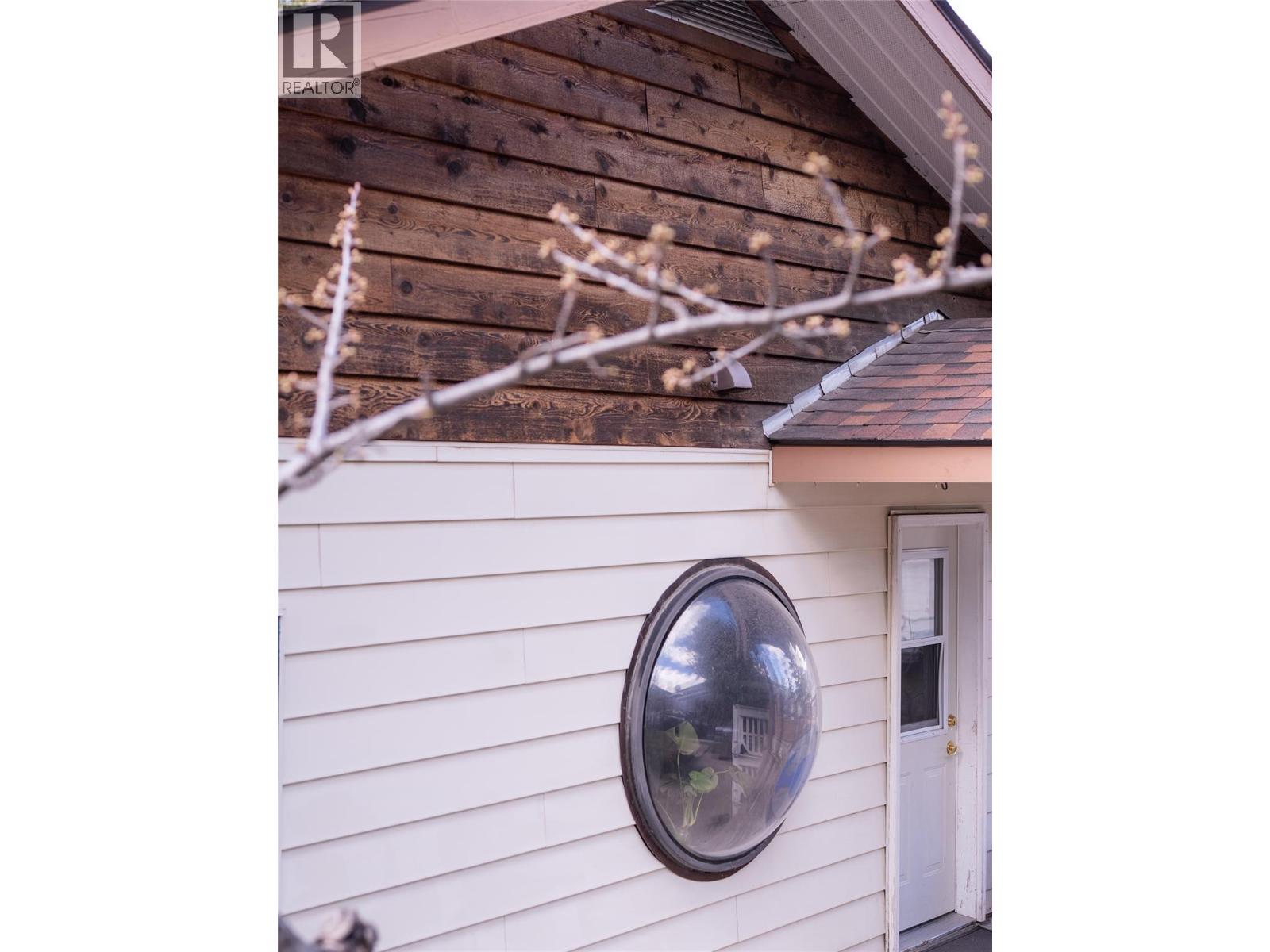 712 Ninth Street, Nelson, British Columbia  V1L 3B7 - Photo 16 - 10383129