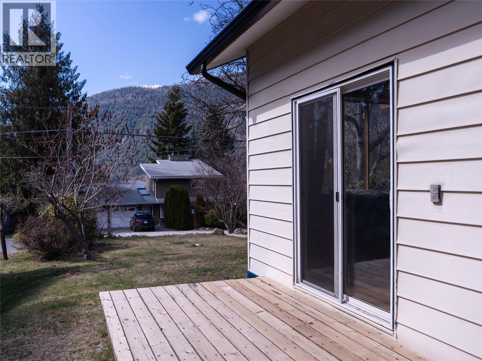 712 Ninth Street, Nelson, British Columbia  V1L 3B7 - Photo 57 - 10383129