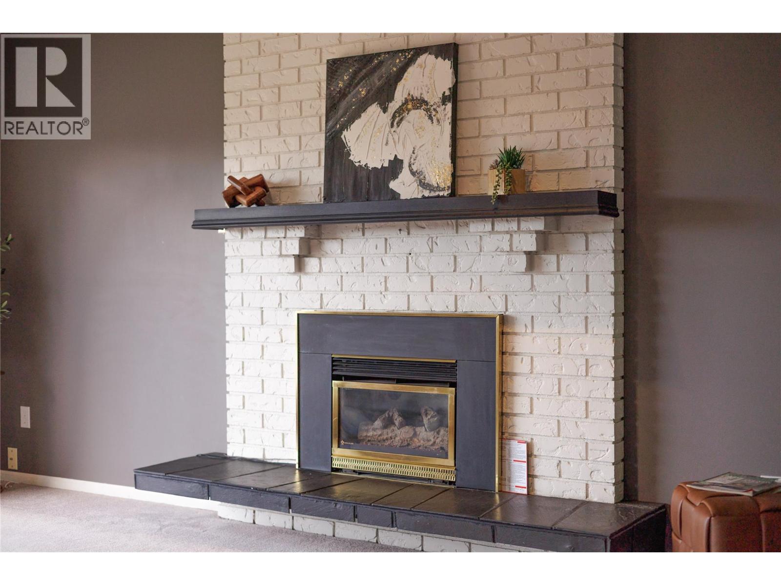 300 Gordonhorn Crescent, Kamloops, British Columbia  V2E 1G7 - Photo 11 - 10382914