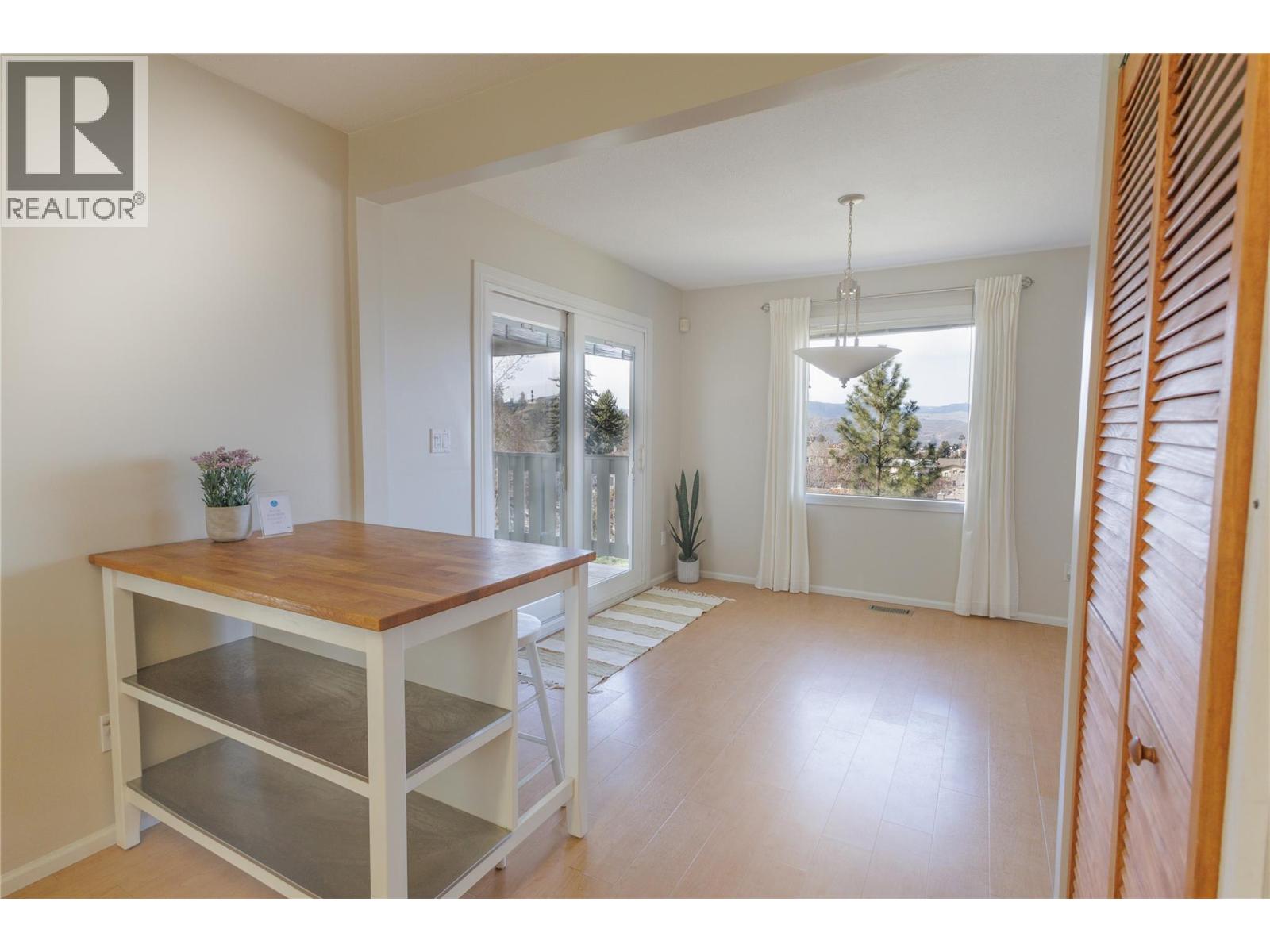 300 Gordonhorn Crescent, Kamloops, British Columbia  V2E 1G7 - Photo 15 - 10382914