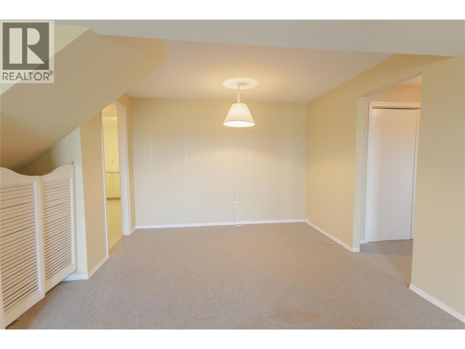 300 Gordonhorn Crescent, Kamloops, British Columbia  V2E 1G7 - Photo 36 - 10382914