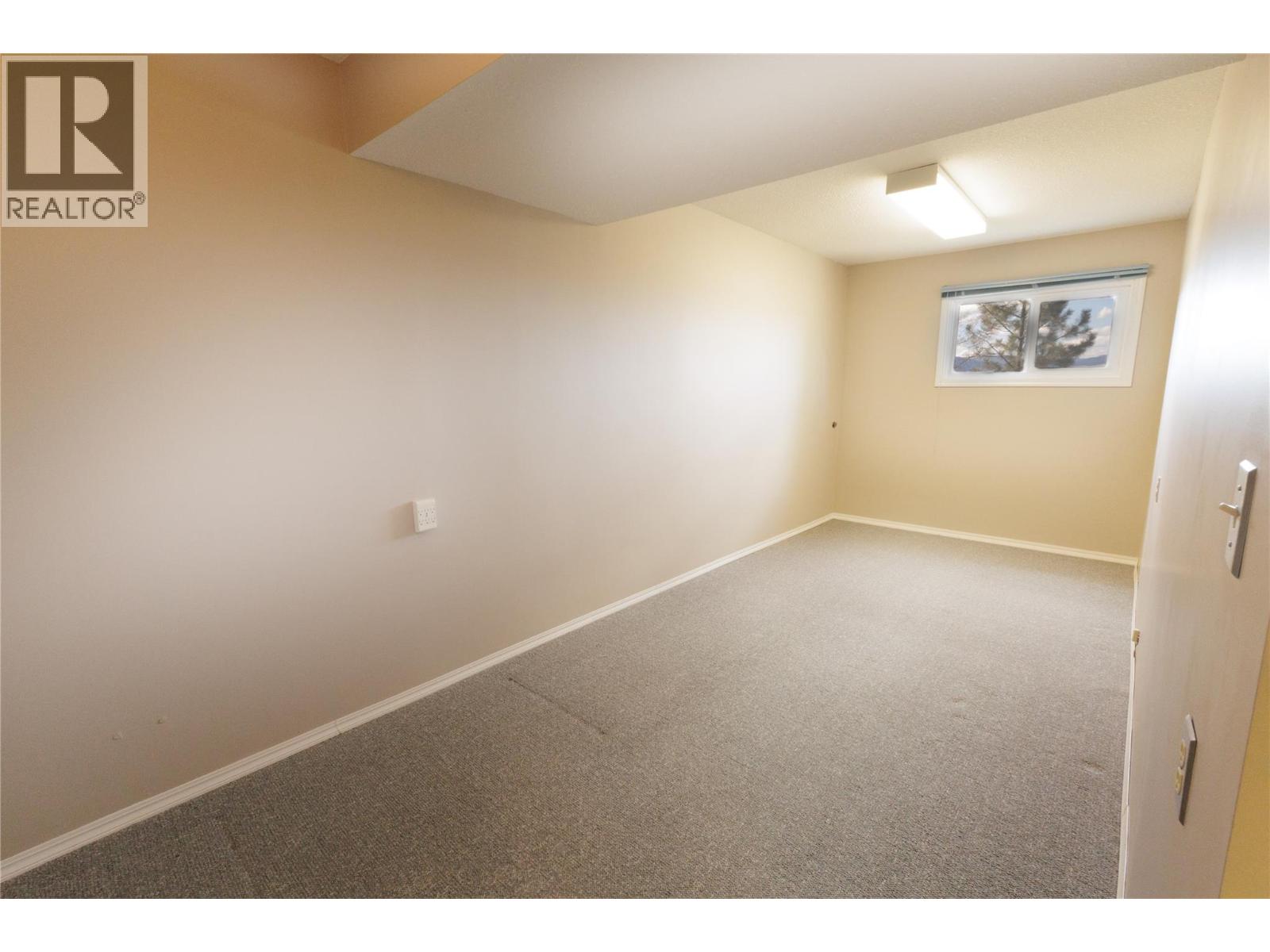 300 Gordonhorn Crescent, Kamloops, British Columbia  V2E 1G7 - Photo 37 - 10382914