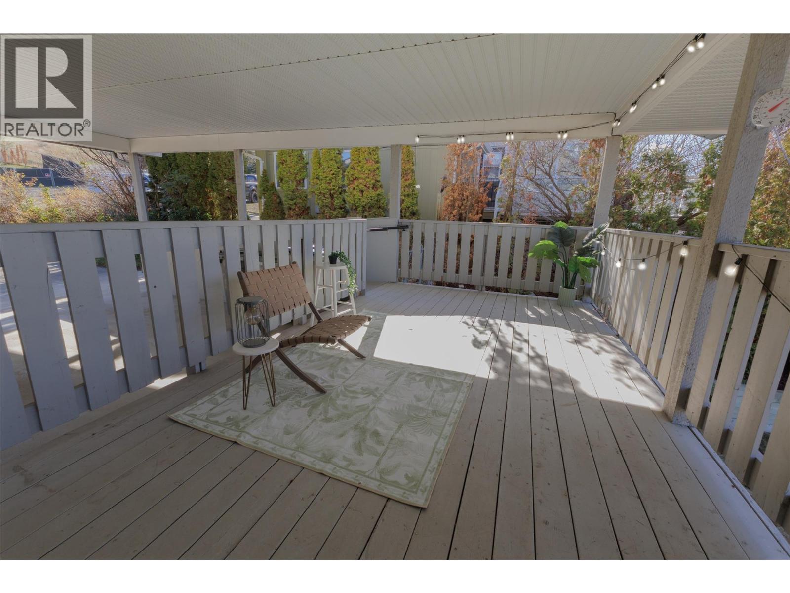 300 Gordonhorn Crescent, Kamloops, British Columbia  V2E 1G7 - Photo 43 - 10382914