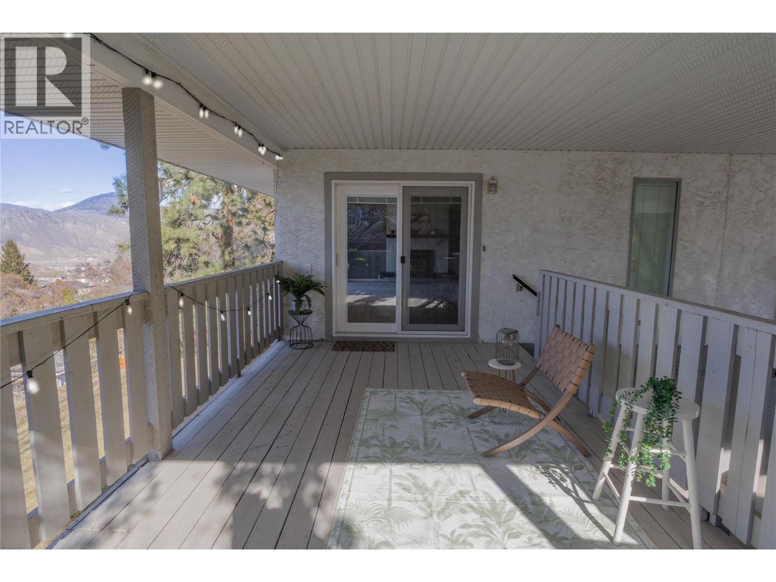 300 Gordonhorn Crescent, Kamloops, British Columbia  V2E 1G7 - Photo 44 - 10382914