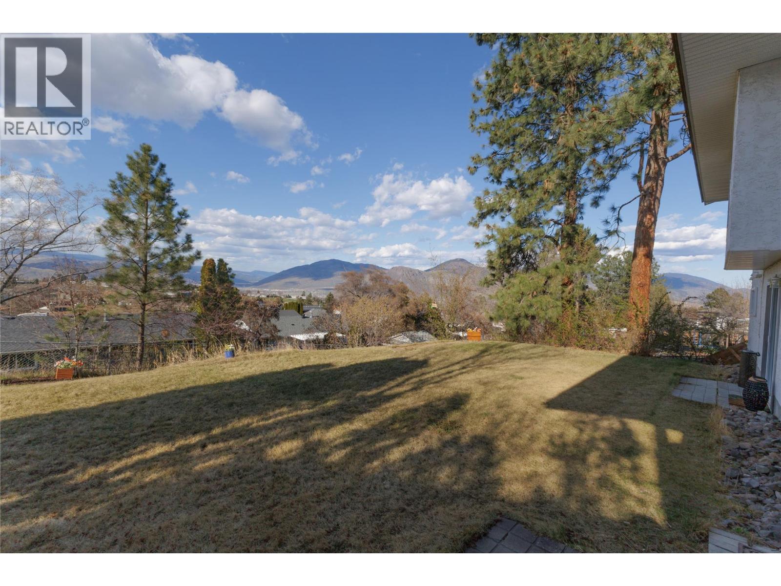 300 Gordonhorn Crescent, Kamloops, British Columbia  V2E 1G7 - Photo 53 - 10382914
