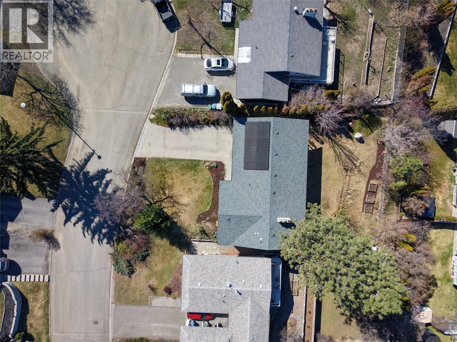 300 Gordonhorn Crescent, Kamloops, British Columbia  V2E 1G7 - Photo 61 - 10382914