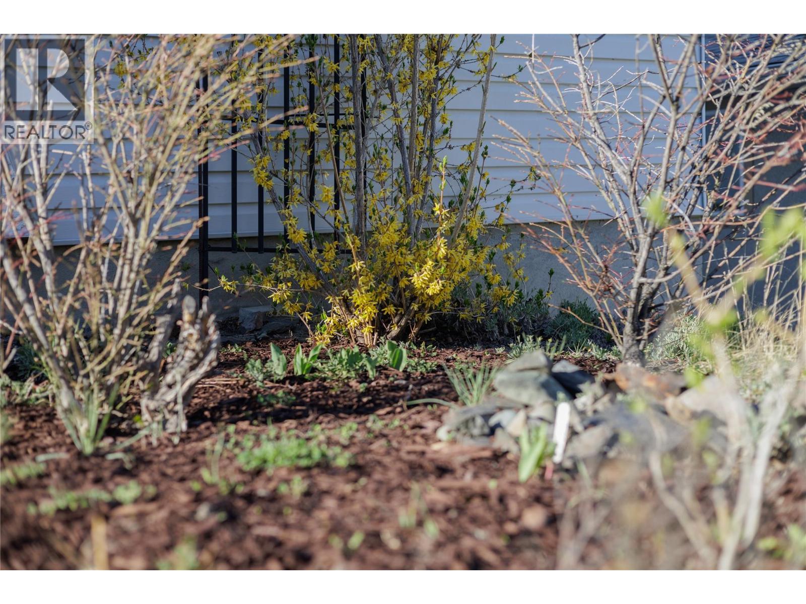 300 Gordonhorn Crescent, Kamloops, British Columbia  V2E 1G7 - Photo 68 - 10382914