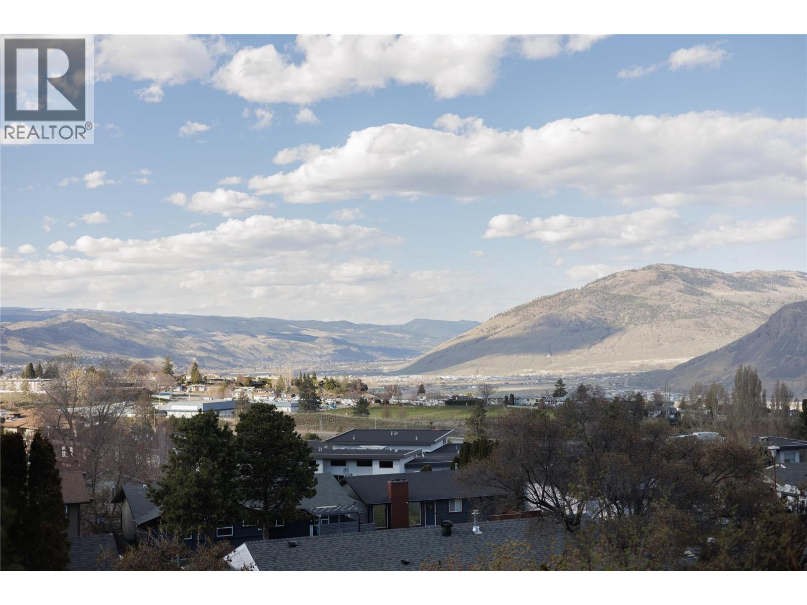 300 Gordonhorn Crescent, Kamloops, British Columbia  V2E 1G7 - Photo 8 - 10382914