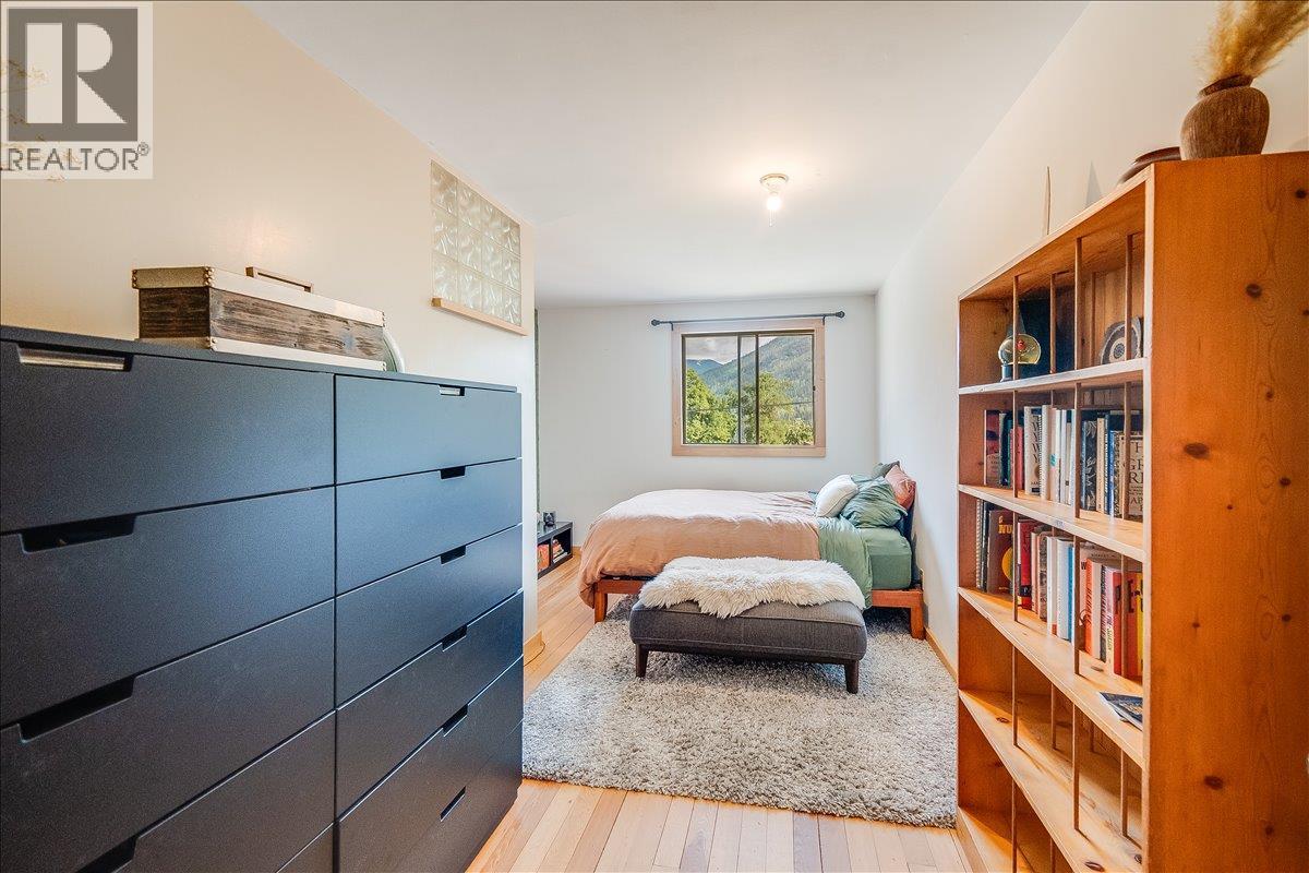 1835 Granite Road, Nelson, British Columbia  V1L 6T8 - Photo 21 - 10382111