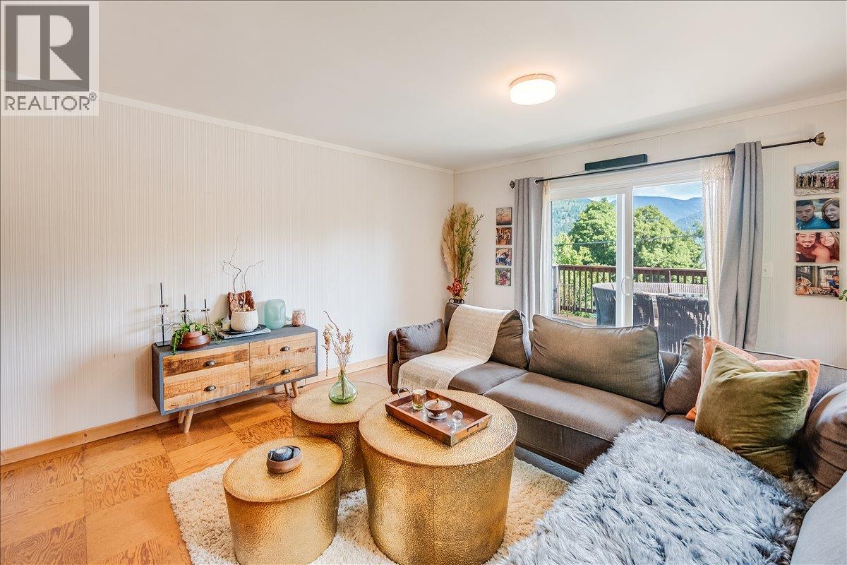 1835 Granite Road, Nelson, British Columbia  V1L 6T8 - Photo 4 - 10382111