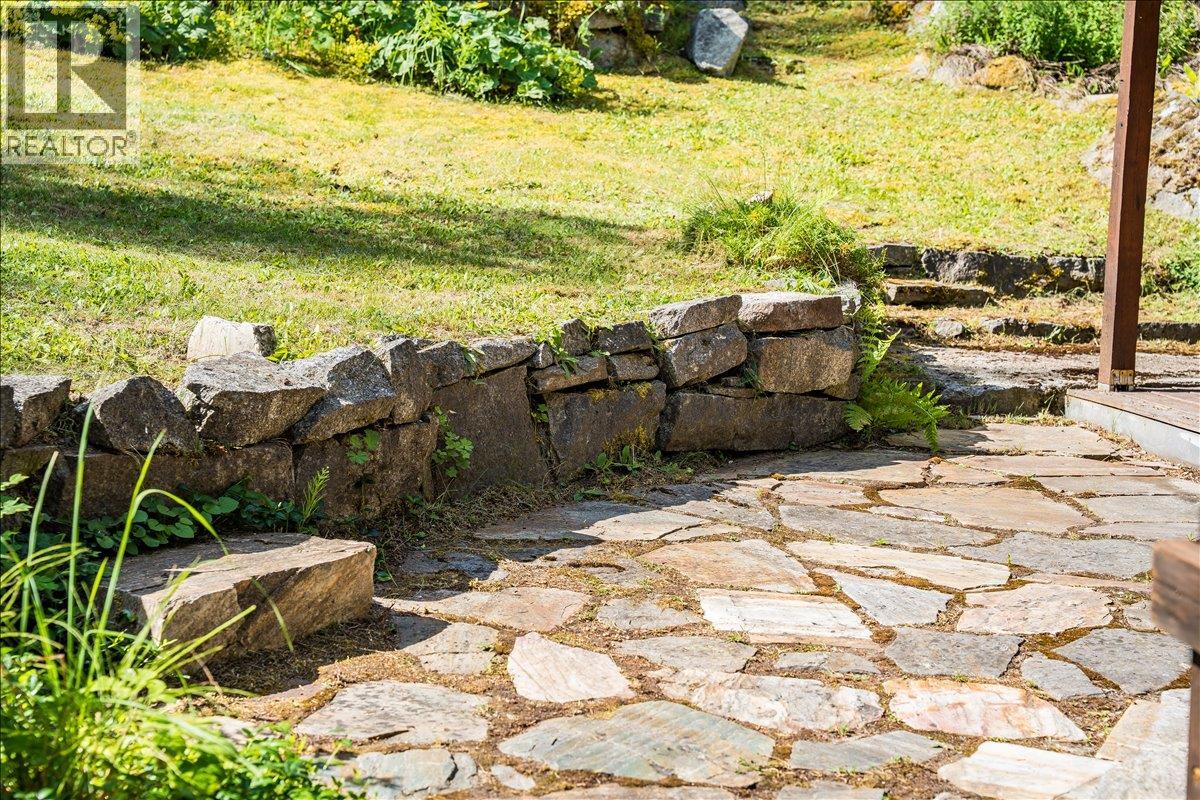 1835 Granite Road, Nelson, British Columbia  V1L 6T8 - Photo 47 - 10382111