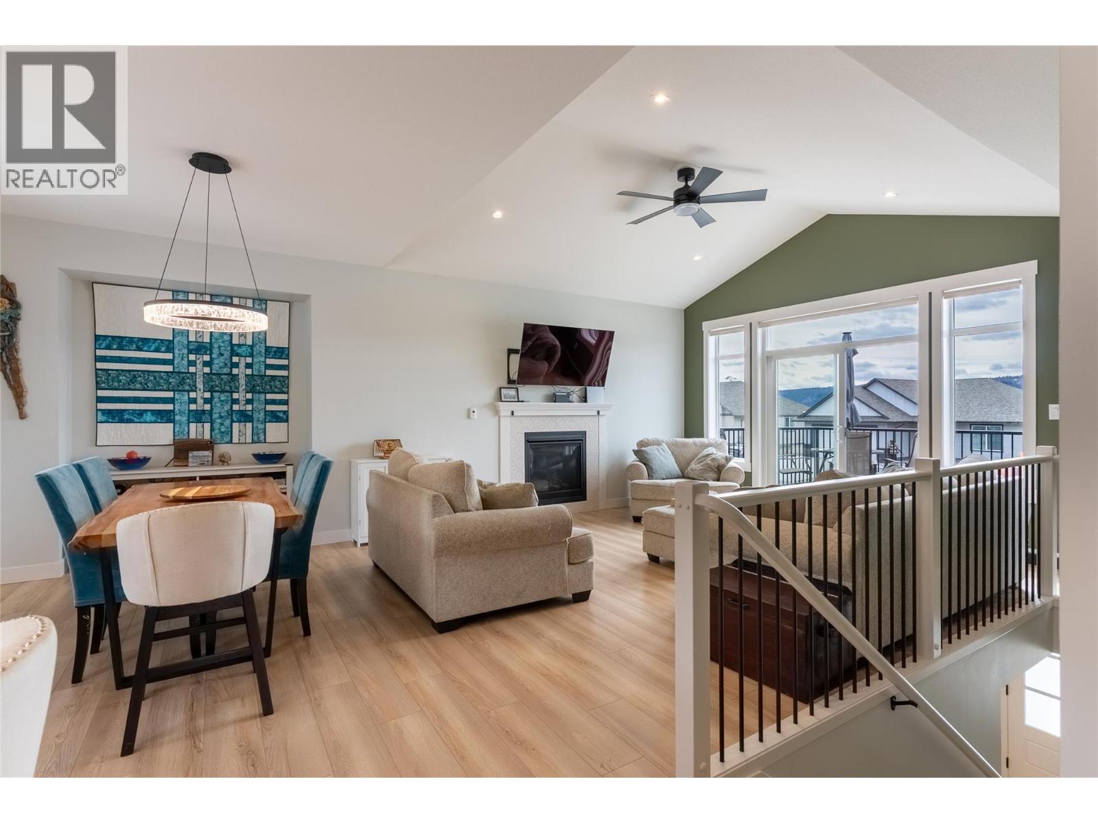 503 Poplar Drive, Logan Lake, British Columbia  V0K 1W0 - Photo 8 - 10381786