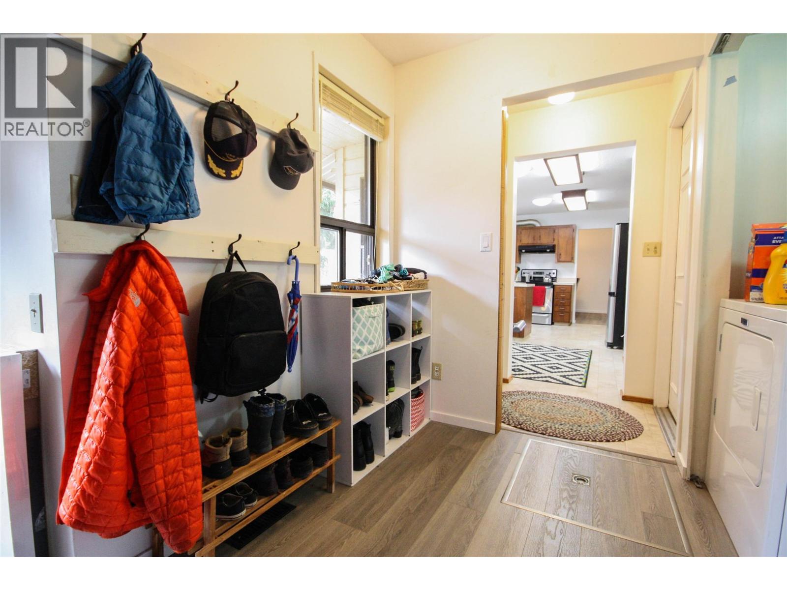 1402 Amhurst Road, Sicamous, British Columbia  V0E 2V0 - Photo 17 - 10382996