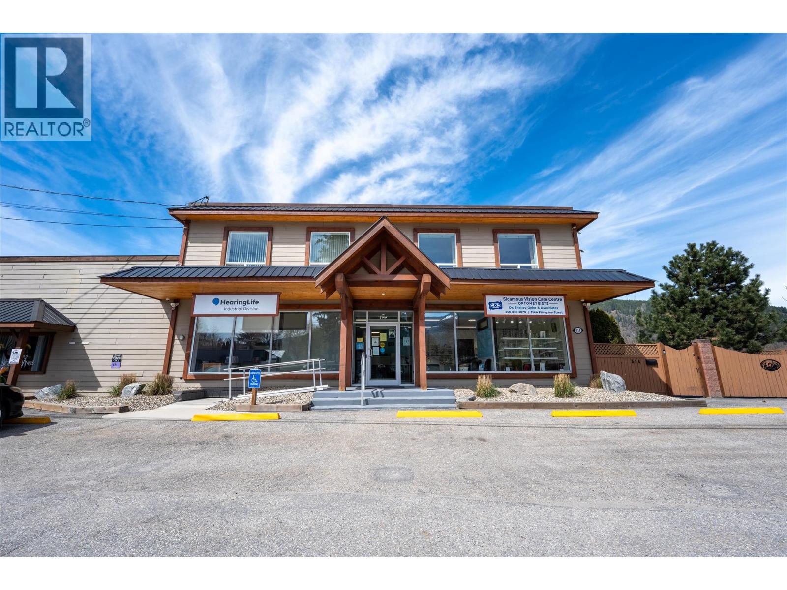 314 Finlayson Street, Sicamous, British Columbia  V0E 2V0 - Photo 1 - 10383062