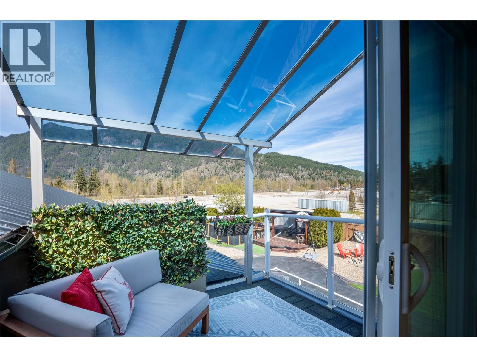 314 Finlayson Street, Sicamous, British Columbia  V0E 2V0 - Photo 27 - 10383062