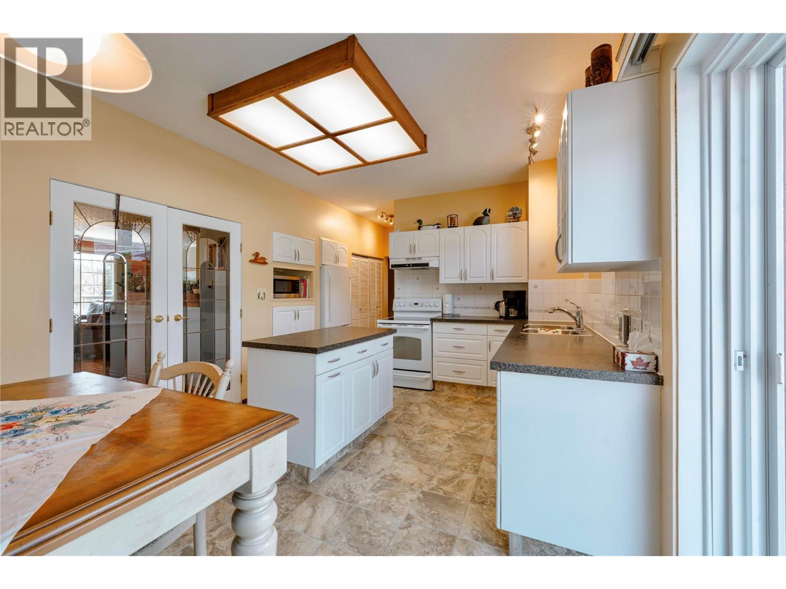 314 Finlayson Street, Sicamous, British Columbia  V0E 2V0 - Photo 28 - 10383062