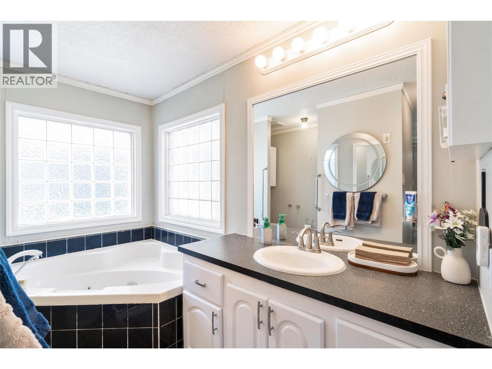 3063 Hornsberger Road Unit# 15, Salmon Arm, British Columbia  V1E 4R8 - Photo 20 - 10383117