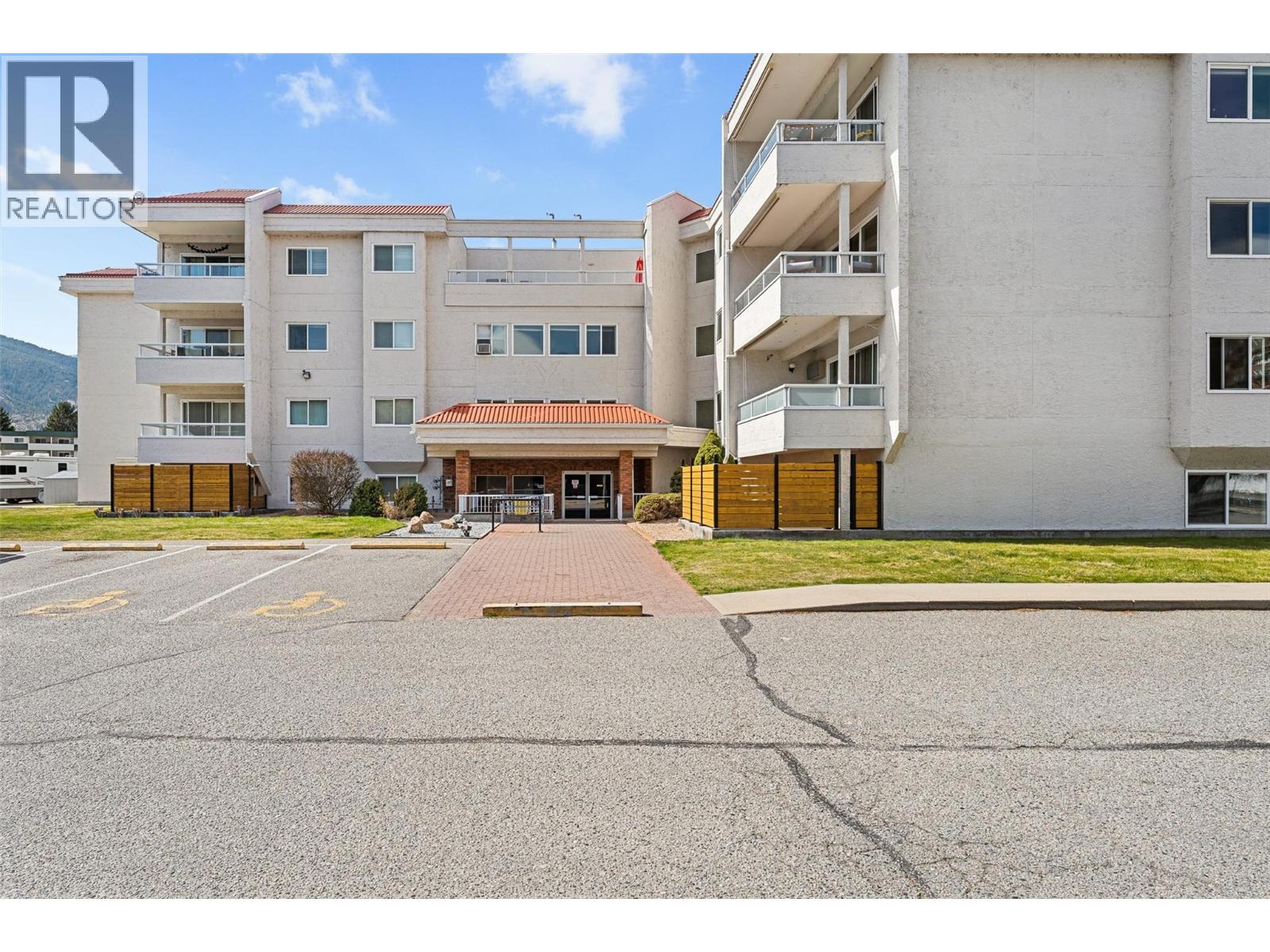 284 Yortkon Avenue Unit# 205, Penticton, British Columbia  V2A 3V5 - Photo 1 - 10382893