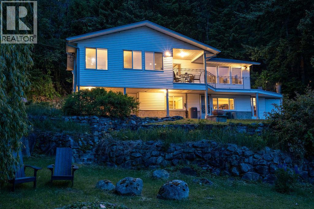 164 Johnstone Road, Nelson, British Columbia  V1L 6H9 - Photo 1 - 10382465