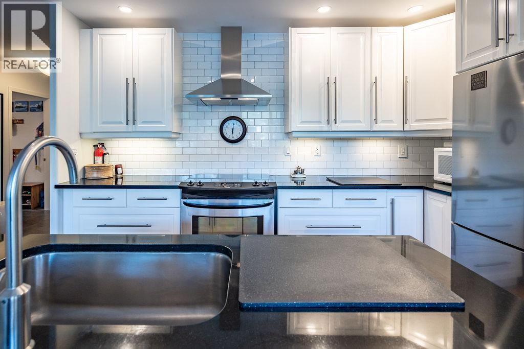 164 Johnstone Road, Nelson, British Columbia  V1L 6H9 - Photo 35 - 10382465