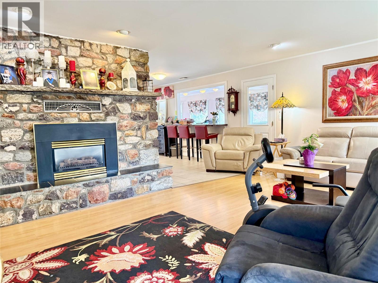 61 Kingsley Road, Christina Lake, British Columbia  V0H 1E2 - Photo 11 - 10382271