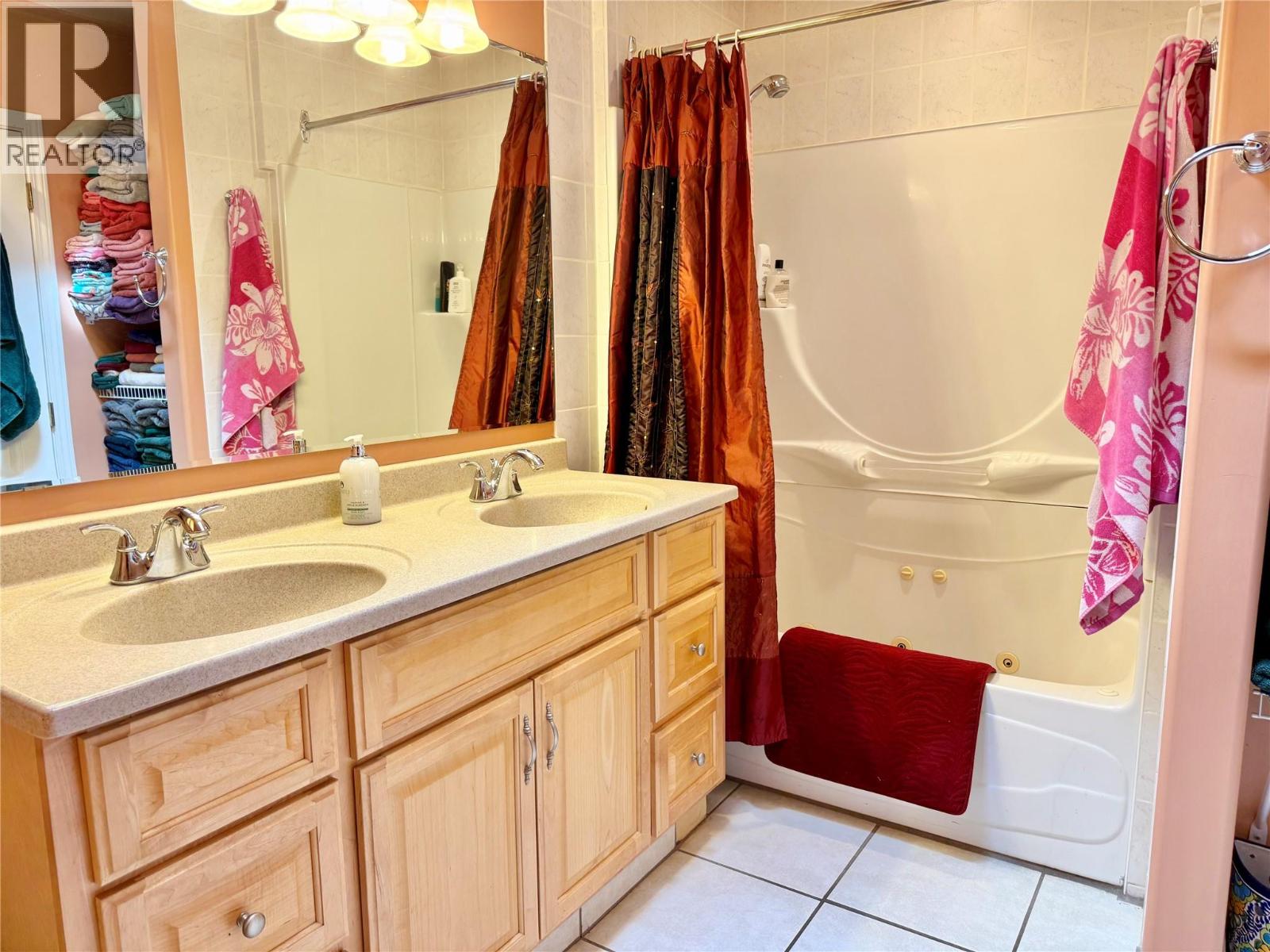 61 Kingsley Road, Christina Lake, British Columbia  V0H 1E2 - Photo 14 - 10382271