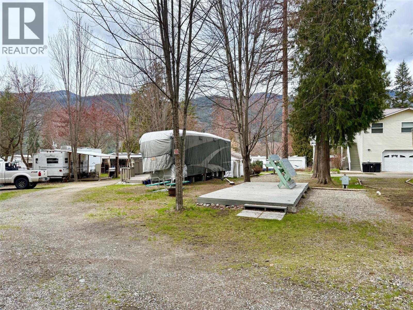 61 Kingsley Road, Christina Lake, British Columbia  V0H 1E2 - Photo 60 - 10382271