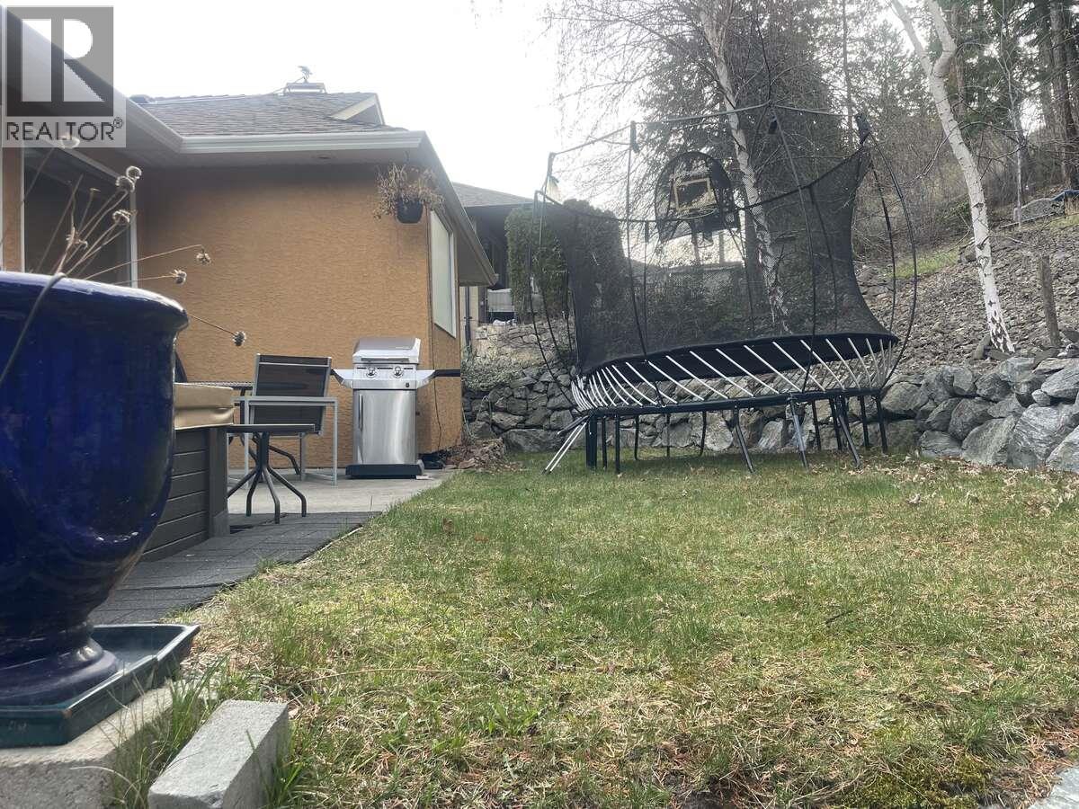 2145 Chilcotin Crescent, Kelowna, British Columbia  V1V 2N9 - Photo 32 - 10383205