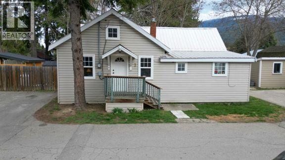 231 Finlayson Street, Sicamous, British Columbia  V0E 2V1 - Photo 17 - 10383153