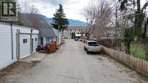 231 Finlayson Street, Sicamous, British Columbia  V0E 2V1 - Photo 9 - 10383153
