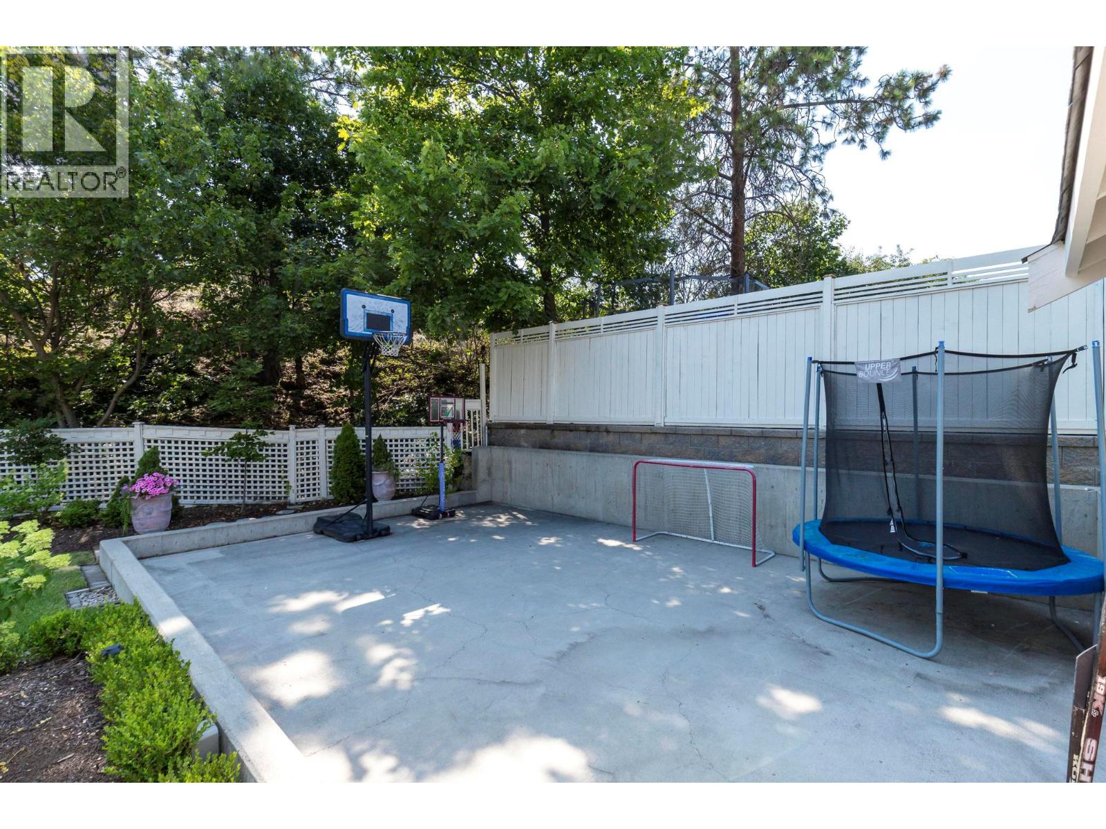 1743 Markham Court, Kelowna, British Columbia  V1V 2W1 - Photo 48 - 10383133