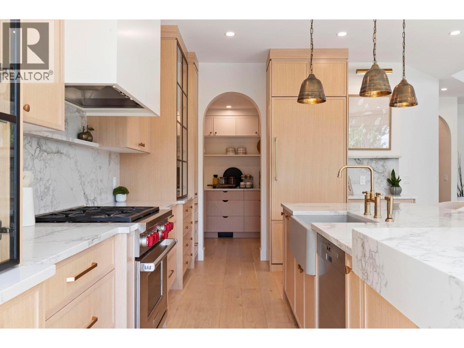 1743 Markham Court, Kelowna, British Columbia  V1V 2W1 - Photo 7 - 10383133