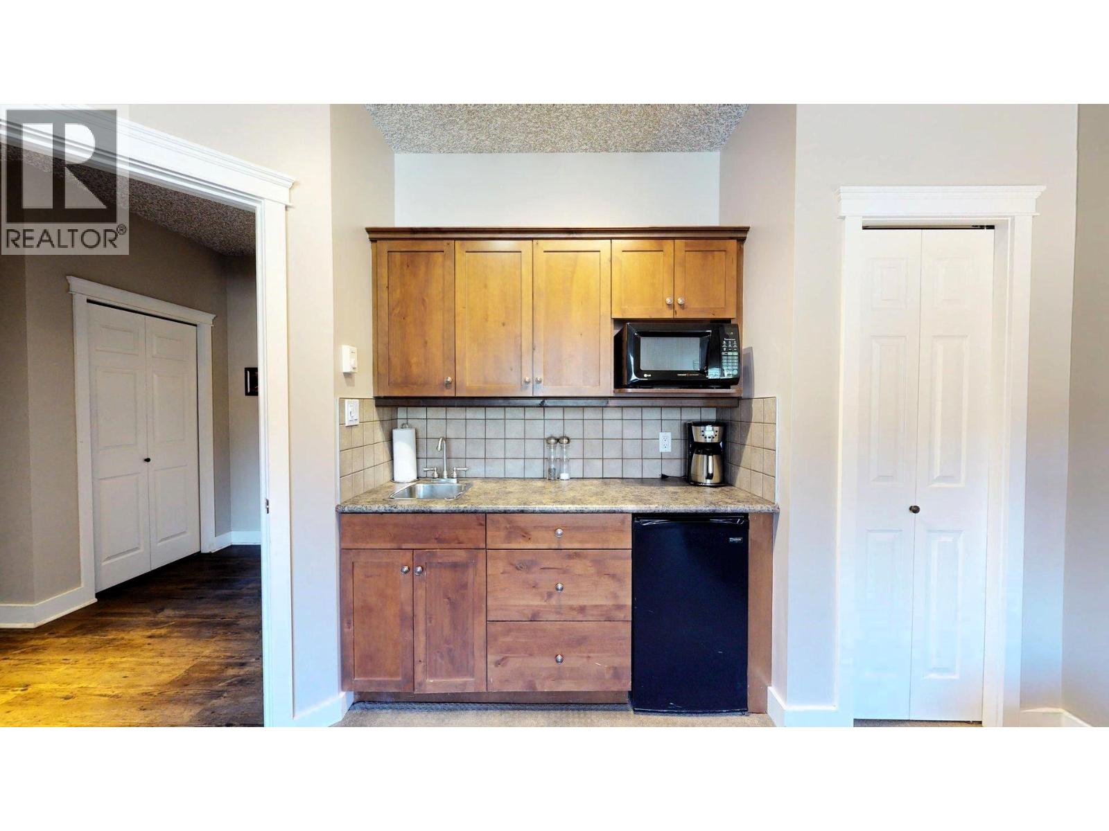 400 Bighorn Boulevard Unit# 413 B, Radium Hot Springs, British Columbia  V0A 1M0 - Photo 42 - 10383091