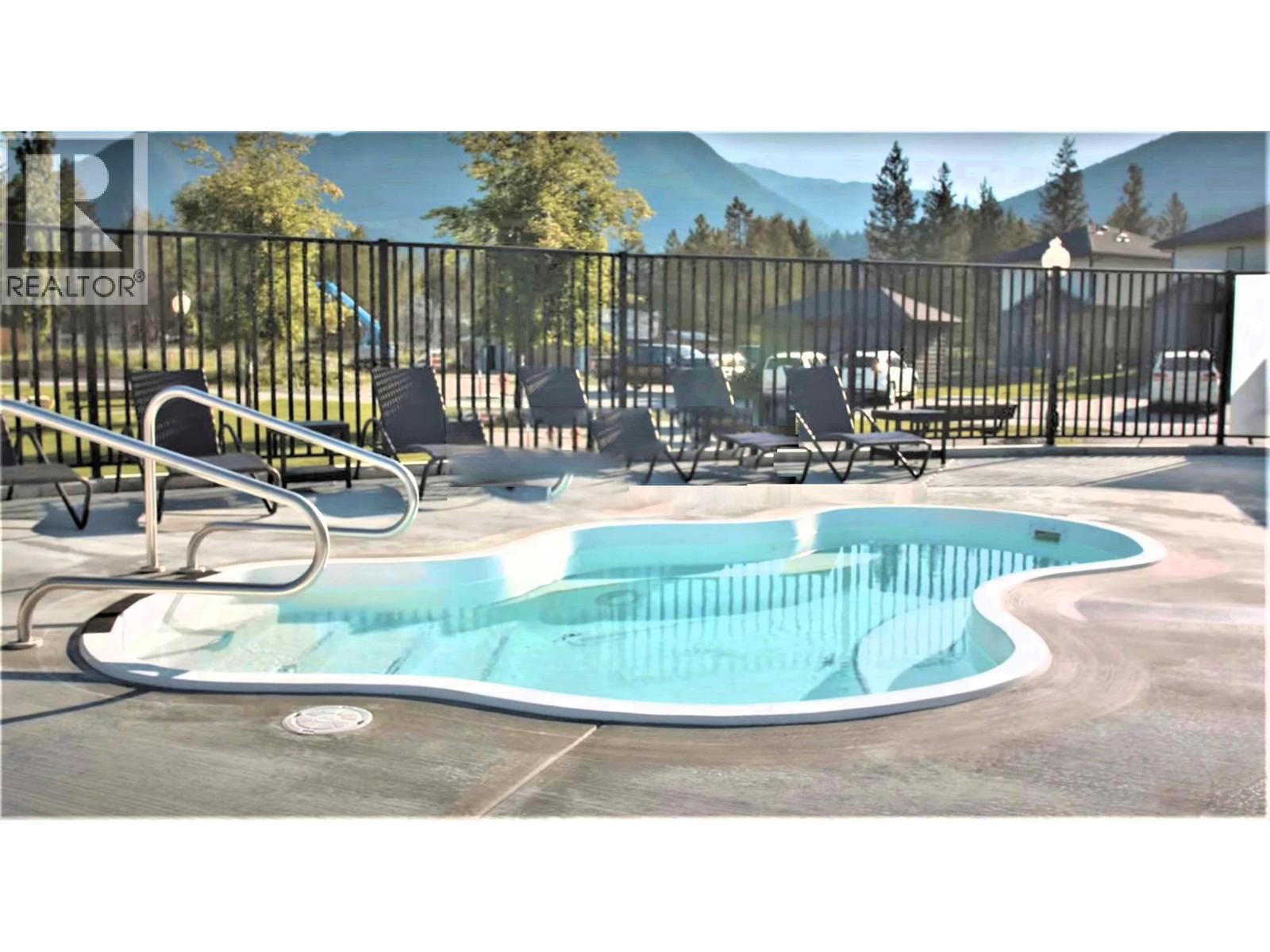 400 Bighorn Boulevard Unit# 413 B, Radium Hot Springs, British Columbia  V0A 1M0 - Photo 79 - 10383091