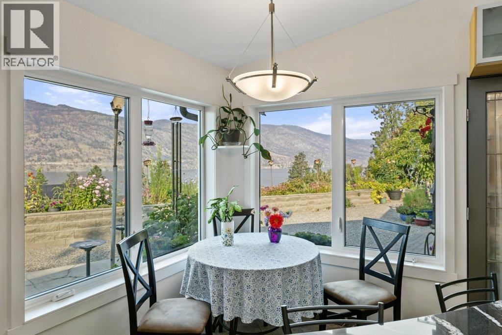 2245 Bennett Road, Kelowna, British Columbia  V1V 2N3 - Photo 11 - 10382477