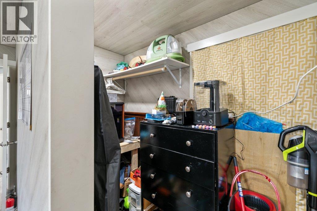 2245 Bennett Road, Kelowna, British Columbia  V1V 2N3 - Photo 23 - 10382477