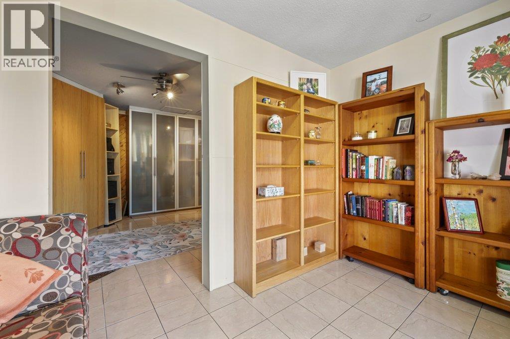 2245 Bennett Road, Kelowna, British Columbia  V1V 2N3 - Photo 29 - 10382477