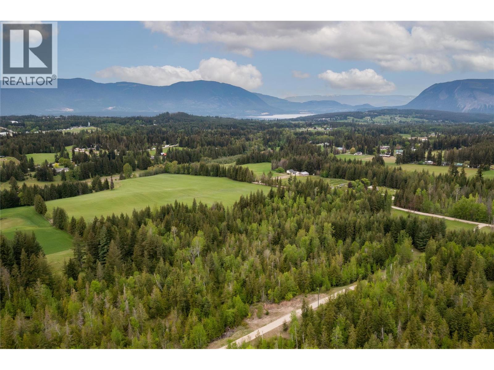 2240 97b Highway Se, Salmon Arm, British Columbia  V1E 1X6 - Photo 36 - 10383198