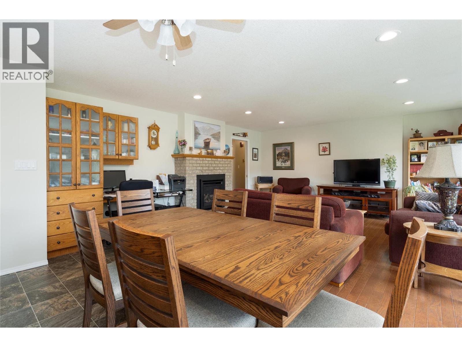 2240 97b Highway Se, Salmon Arm, British Columbia  V1E 1X6 - Photo 6 - 10383198