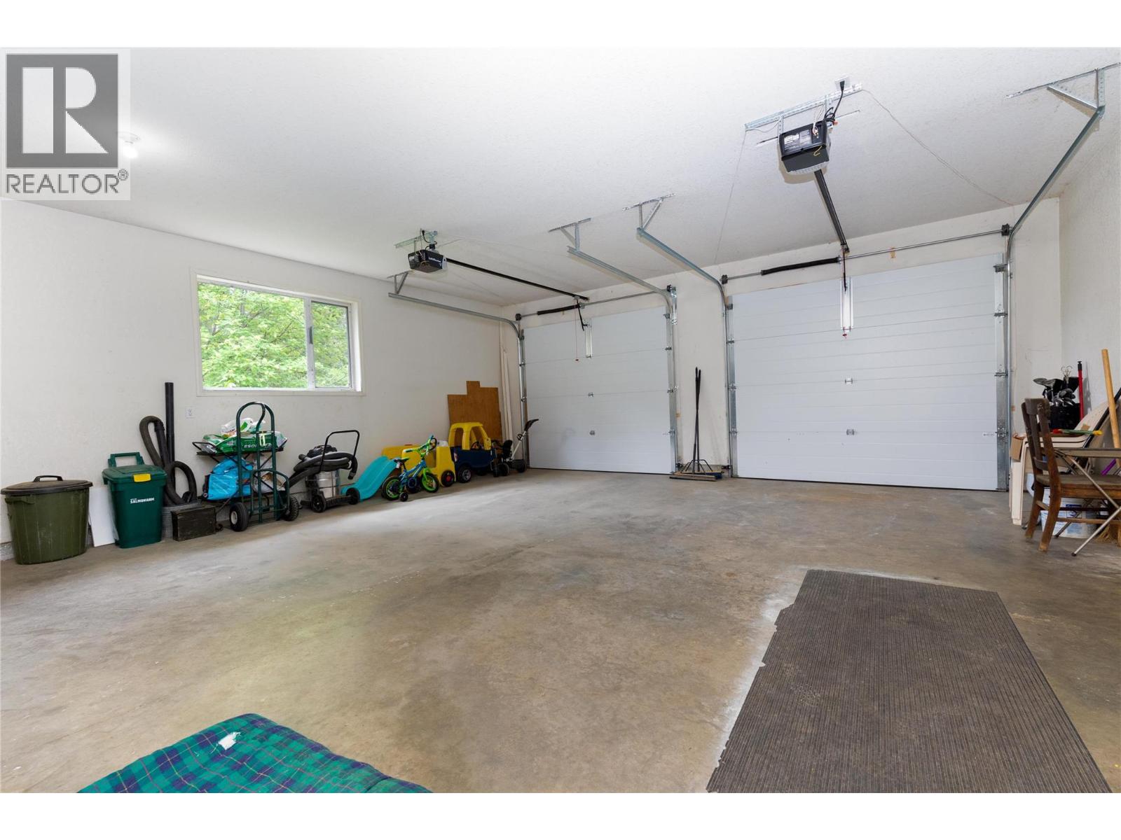 2240 97b Highway Se, Salmon Arm, British Columbia  V1E 1X6 - Photo 26 - 10383088