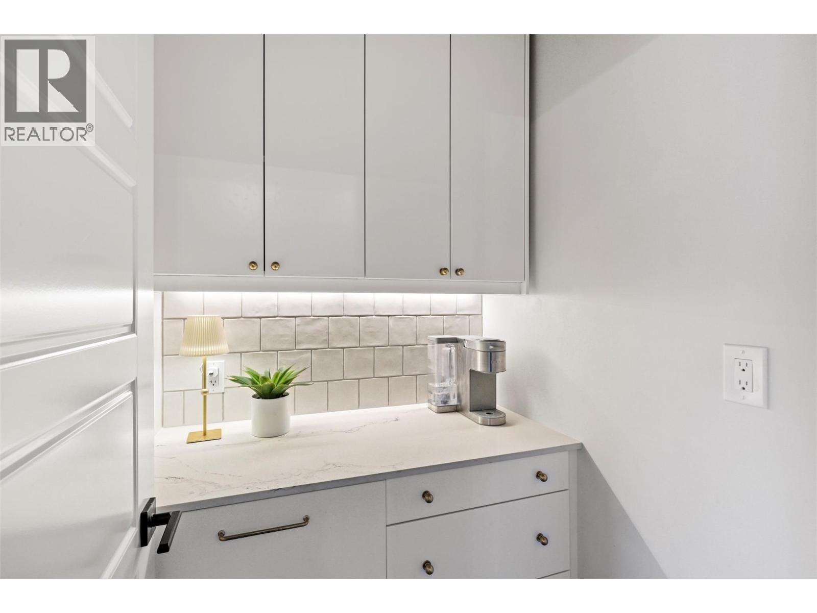 260 Rue Cheval Noir Estates Unit# 2, Kamloops, British Columbia  V1S 0B3 - Photo 11 - 10382957