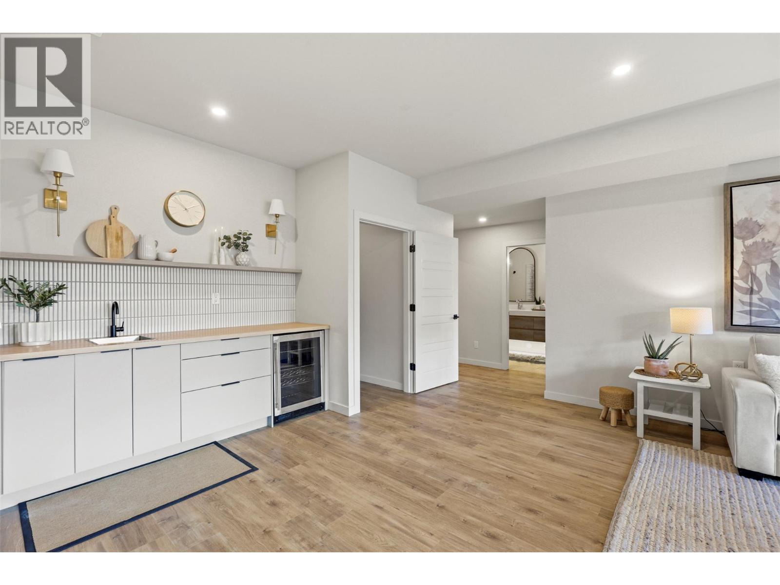 260 Rue Cheval Noir Estates Unit# 2, Kamloops, British Columbia  V1S 0B3 - Photo 38 - 10382957