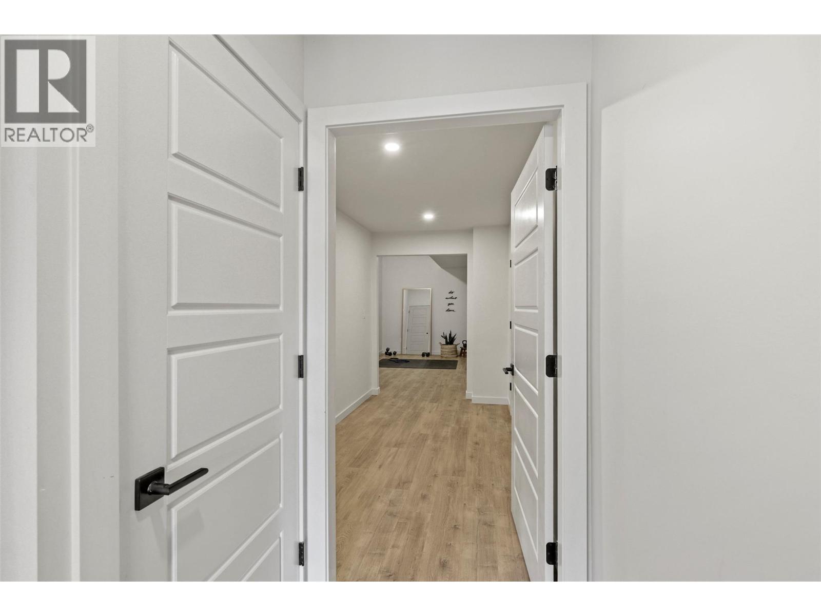 260 Rue Cheval Noir Estates Unit# 2, Kamloops, British Columbia  V1S 0B3 - Photo 50 - 10382957