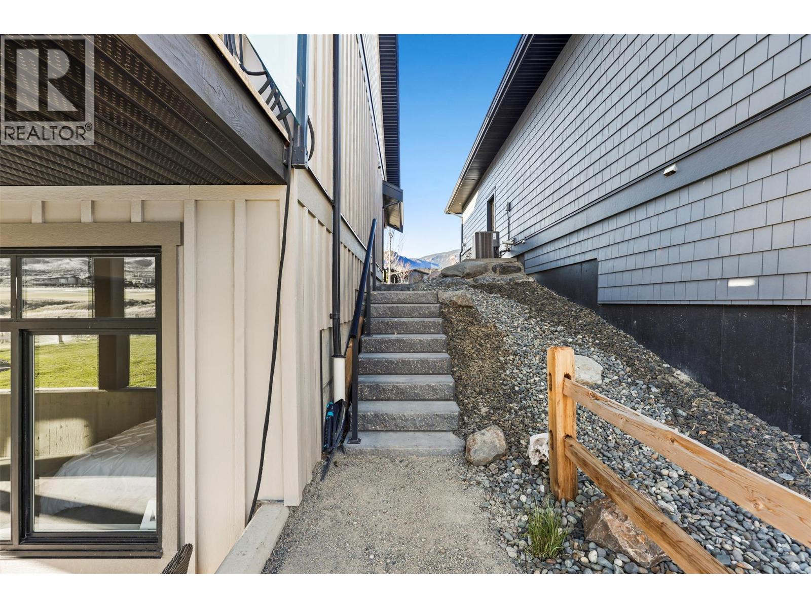 260 Rue Cheval Noir Estates Unit# 2, Kamloops, British Columbia  V1S 0B3 - Photo 58 - 10382957